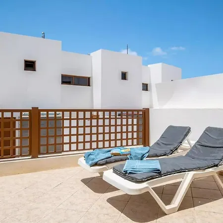 Modern House In Puerto Del Carmen 公寓 *