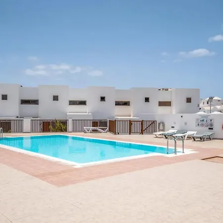 Modern House In Puerto Del Carmen Appartamento *
