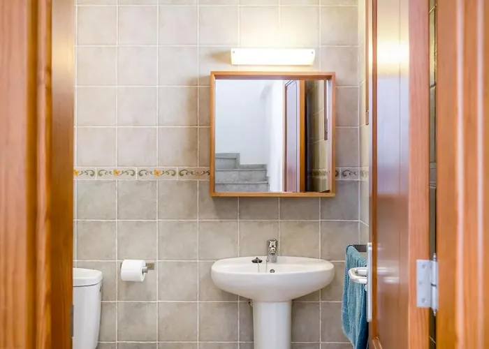 Modern House In Puerto Del Carmen * 蒂亚斯