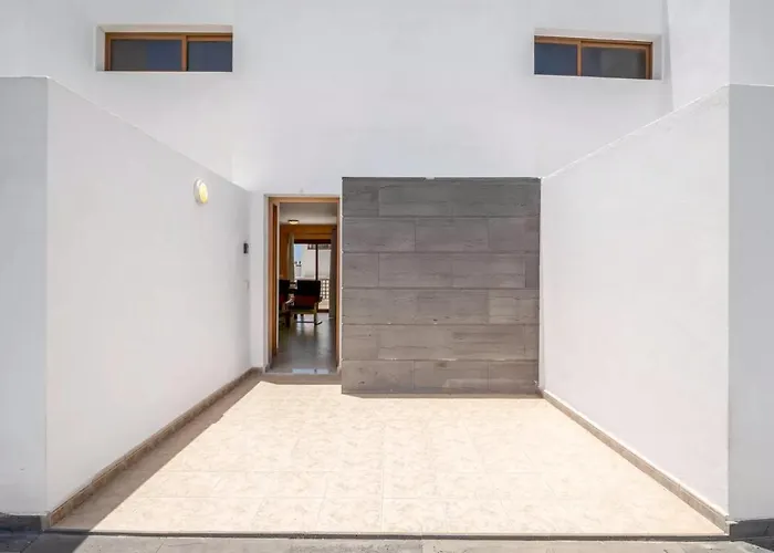 Modern House In Puerto Del Carmen 公寓 蒂亚斯