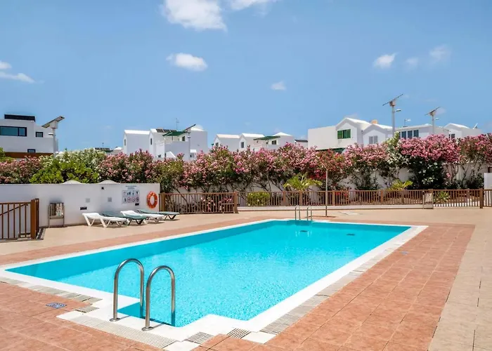 Modern House In Puerto Del Carmen 公寓 *